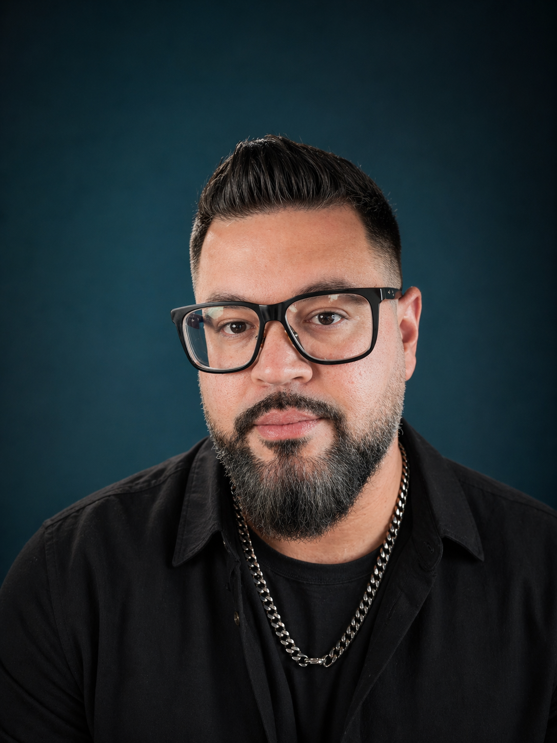 Oscar Ruiz, founder and web designer